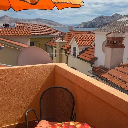 Apartment Neva With Terrace Baska (Krk)